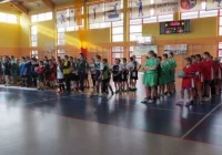 Walczyli o mistrzostwo powiatu w halowej piłce nożnej - zdjęcie główne