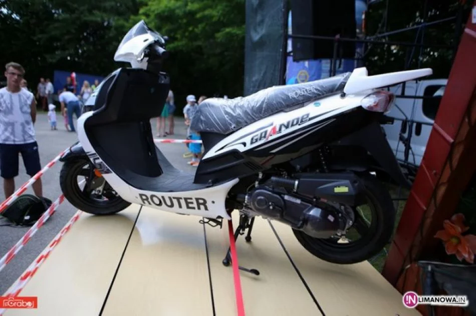 IX Festyn Parafialny w Słopnicach - zdjęcie 14