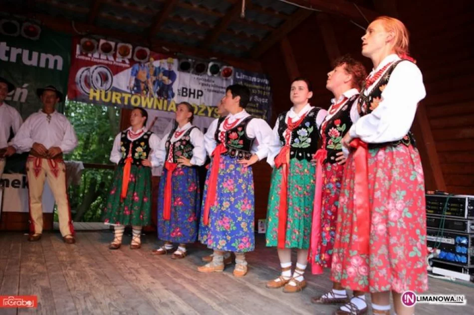 IX Festyn Parafialny w Słopnicach - zdjęcie 17