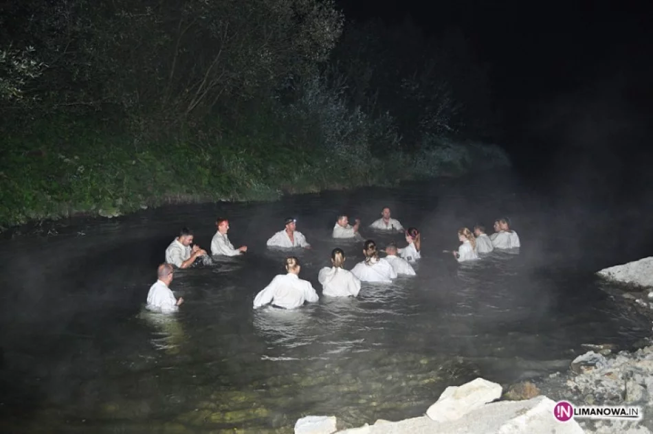 Ćwiczyli nawet nocą... w rzece - zdjęcie 3