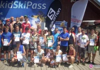 Stawili czoła wyzwaniu. Wyczerpujący bieg w ogromnym upale. - zdjęcie główne