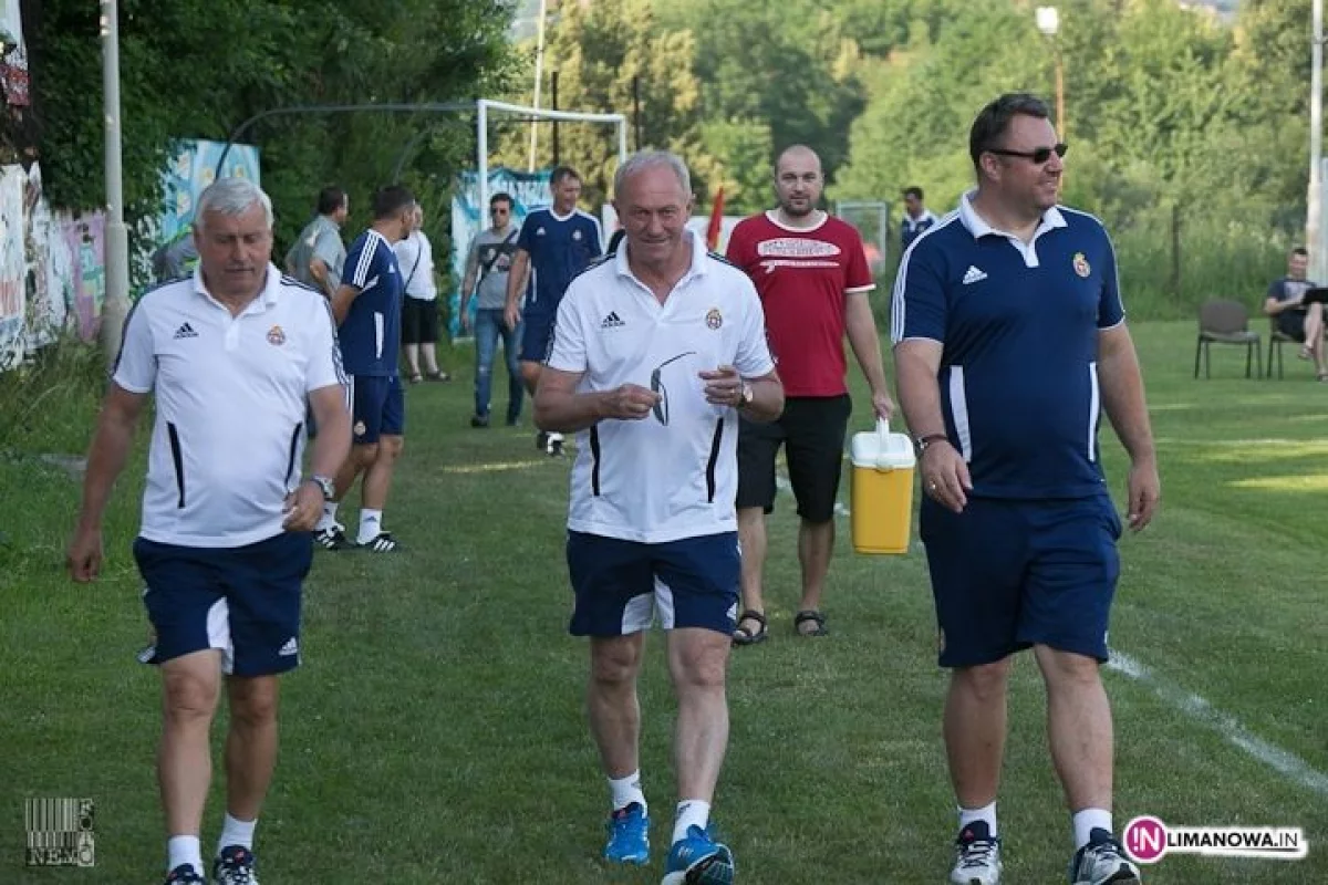 Smuda zawiedziony grą Wisły i stanem murawy limanowskiego stadionu