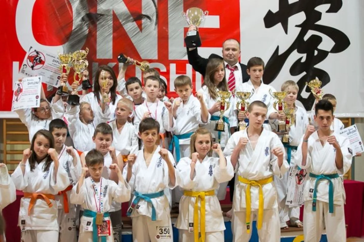 343 karateków rywalizowało w Limanowej. ARS zwycięża drużynowo