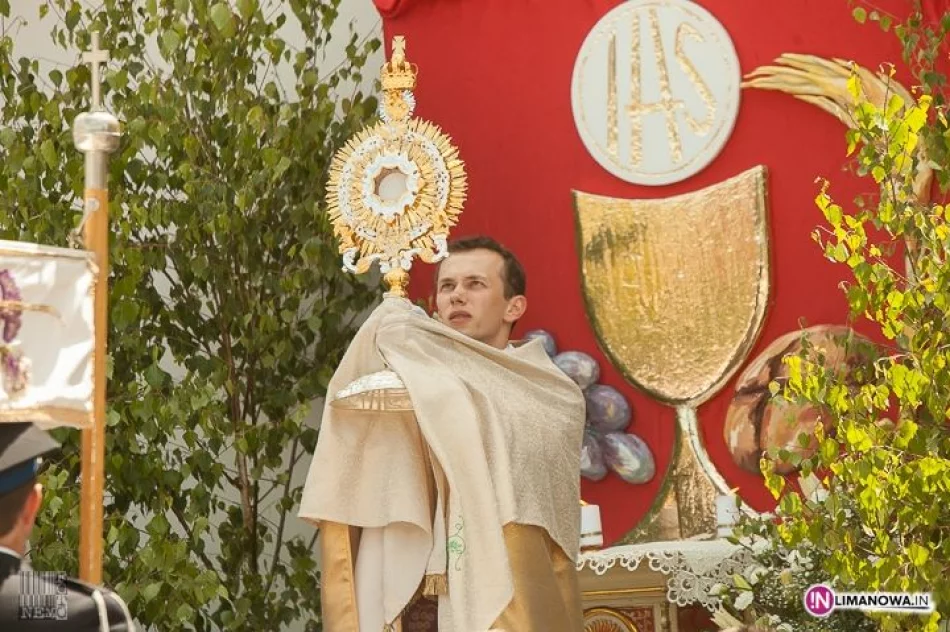 Procesja Bożego Ciała w Tymbarku 2014 - zdjęcie 3