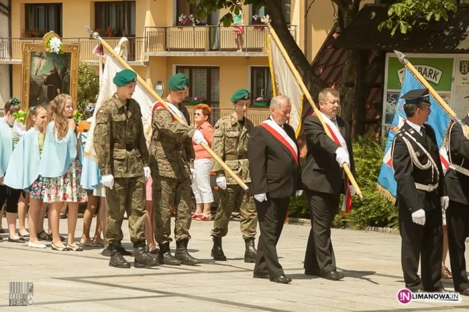 Procesja Bożego Ciała w Tymbarku 2014 - zdjęcie 19