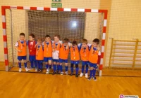 Drużyna żaków Orkana walczyła w Wiśniowej - zdjęcie główne