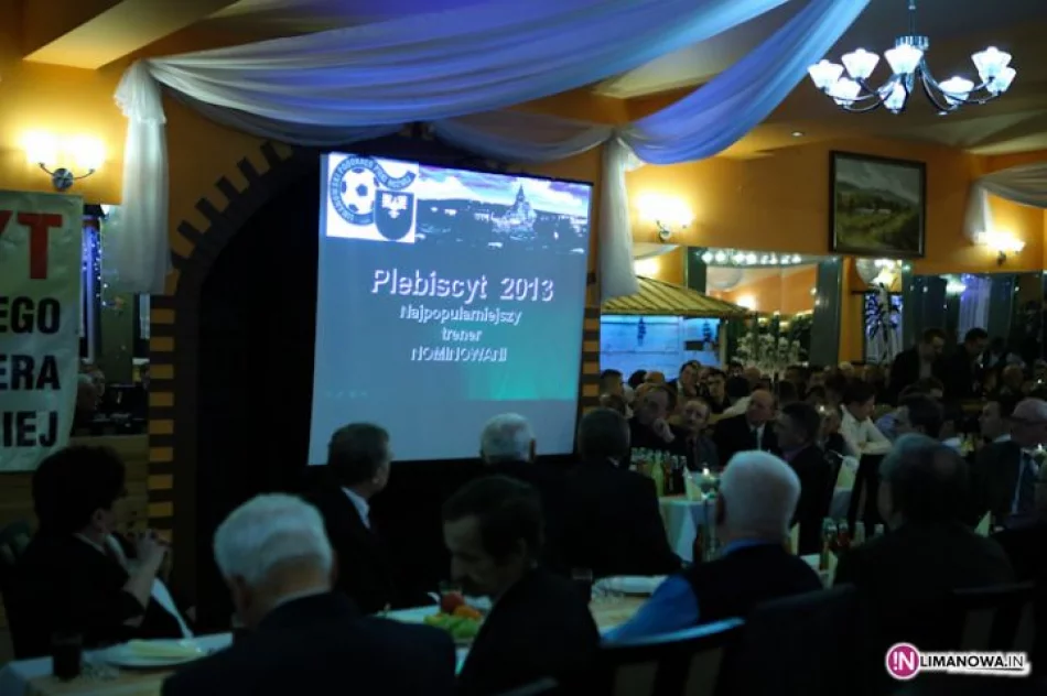 Gala XVI Plebiscyctu na "Najpopularniejszego piłkarza i trenera piłki nożnej Ziemi Limanowskiej 2013" - zdjęcie 3