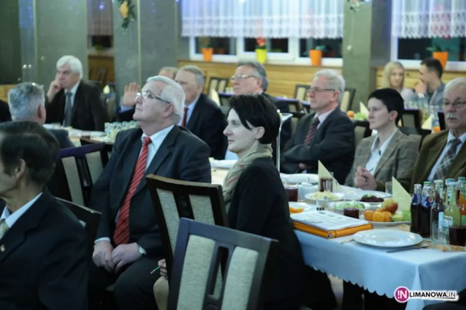 Gala XVI Plebiscyctu na "Najpopularniejszego piłkarza i trenera piłki nożnej Ziemi Limanowskiej 2013" - zdjęcie 8