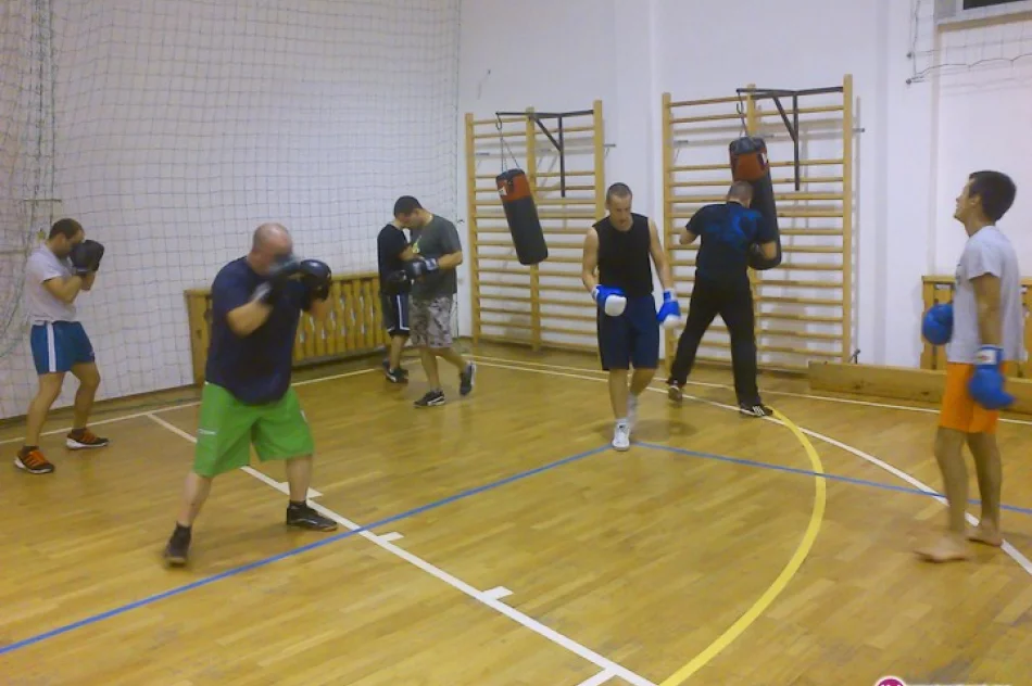 Boks wkracza do Mszany Dolnej - zdjęcie 2