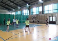 Młode siatkarki rozstrzygnęły rywalizację - zdjęcie główne