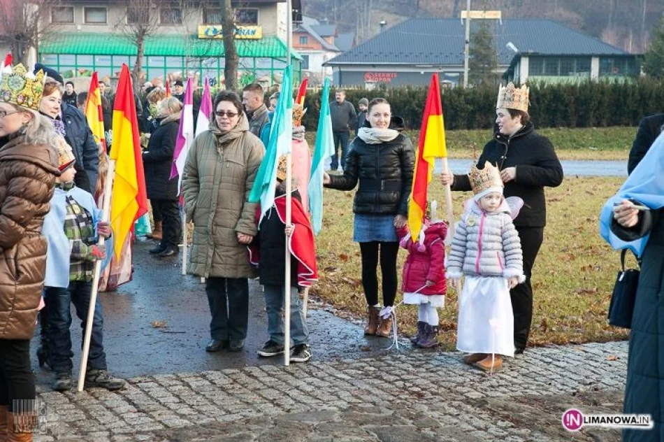 Orszak Trzech Króli w Mszanie Dolnej - zdjęcie 5