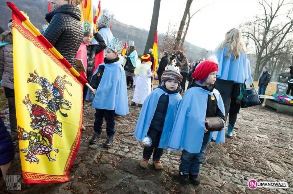 Orszak Trzech Króli w Mszanie Dolnej - zdjęcie 14