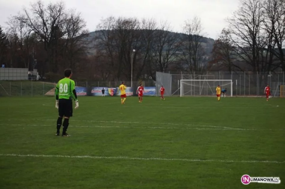 Znicz Pruszków remisuje z Limanovią 2013/2014 - zdjęcie 4