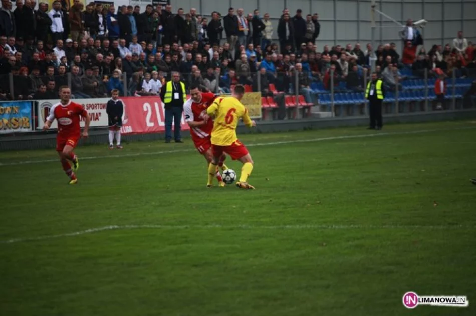 Znicz Pruszków remisuje z Limanovią 2013/2014 - zdjęcie 7