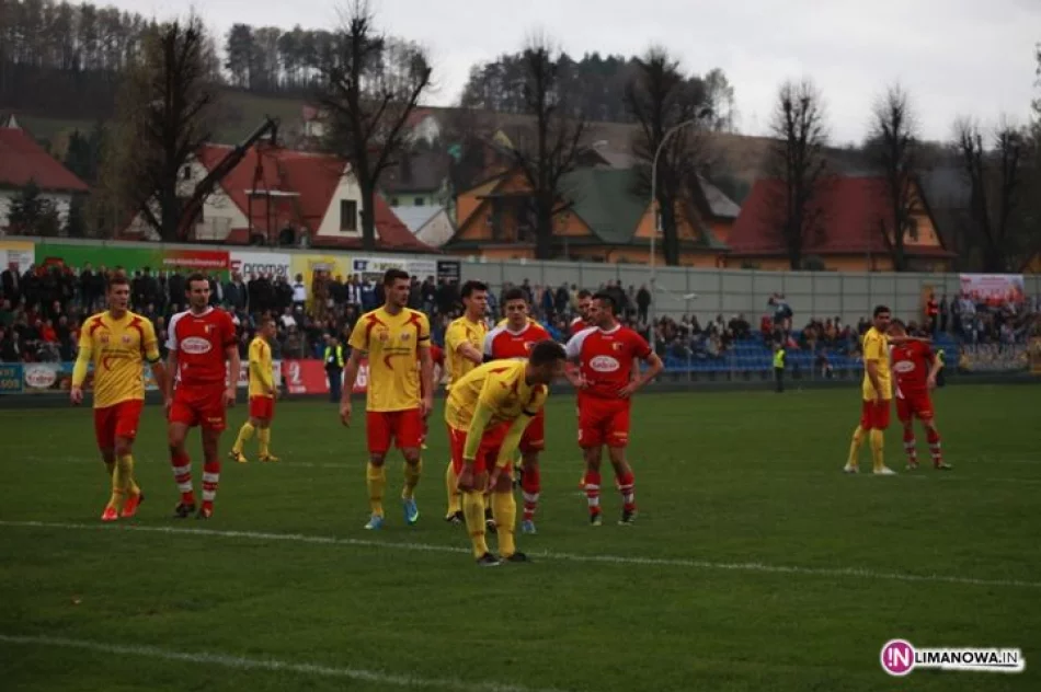 Znicz Pruszków remisuje z Limanovią 2013/2014 - zdjęcie 11