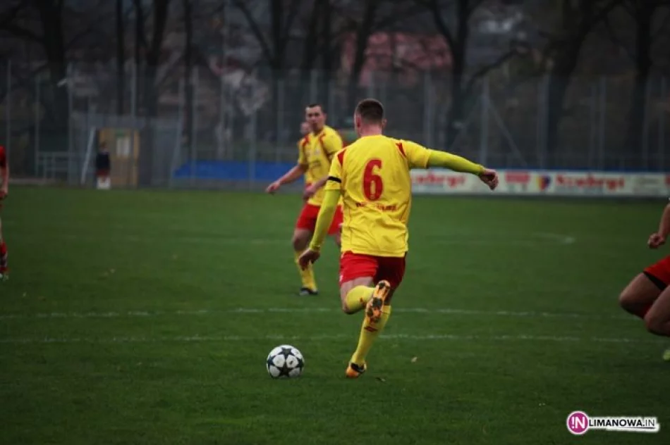 Znicz Pruszków remisuje z Limanovią 2013/2014 - zdjęcie 17