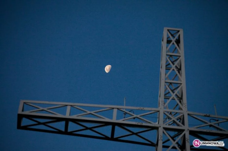 Wschód słońca z Miejskiej Góry - zdjęcie 13