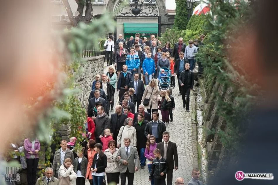 Prymas Polski na zkończeniu Wielkiego Odpustu w Limanowej - zdjęcie 5