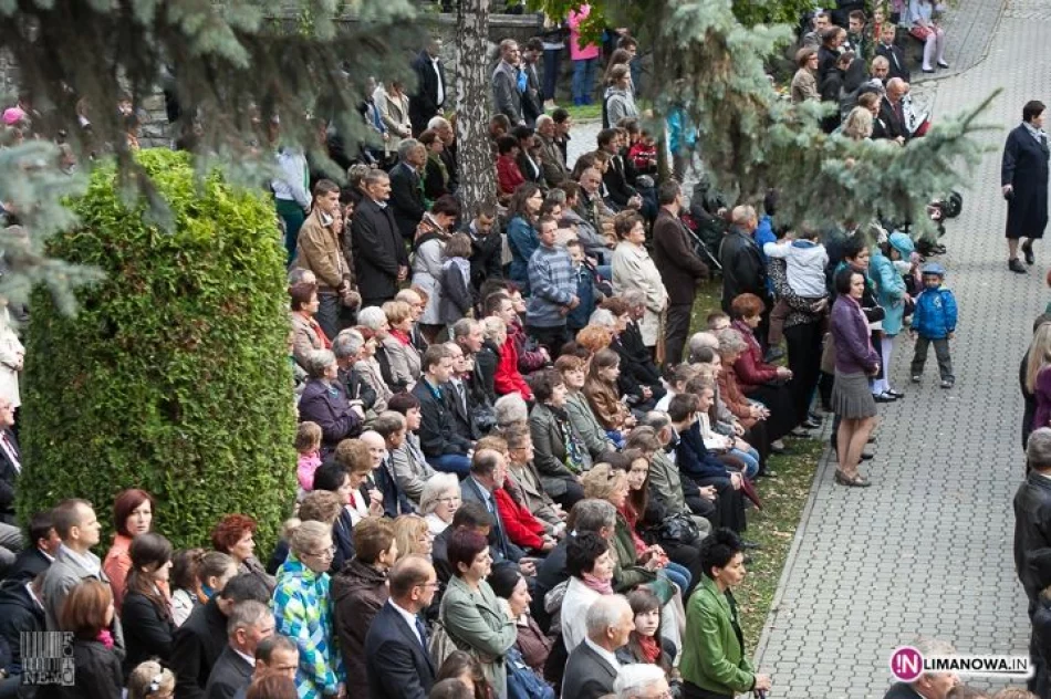 Prymas Polski na zkończeniu Wielkiego Odpustu w Limanowej - zdjęcie 9