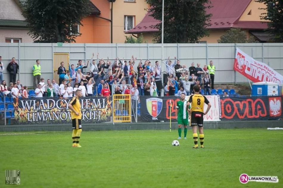 Limanovia Szubryt Limanowa - Świt Nowy Dwór Mazowiecki 2013/2014 - zdjęcie 13