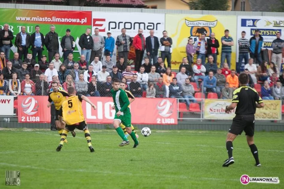 Limanovia Szubryt Limanowa - Świt Nowy Dwór Mazowiecki 2013/2014 - zdjęcie 17