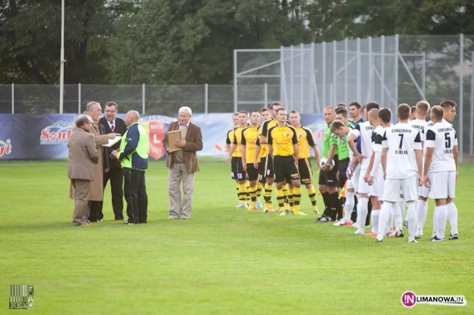 Limanovia Szubryt Limanowa - Concordia Elbląg 2013/2014 - zdjęcie 4