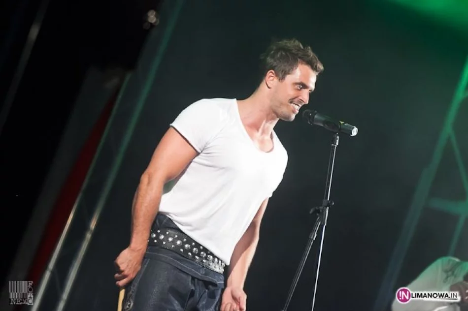 Koncert zespołu Future Folk na Pikniku Gminy w Pisarzowej - zdjęcie 20