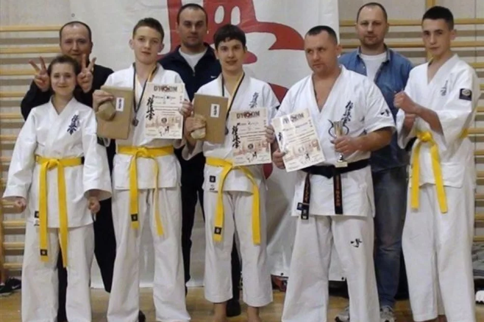 Trójka z 'Trójki' na podium w Wieliczce - zdjęcie 4