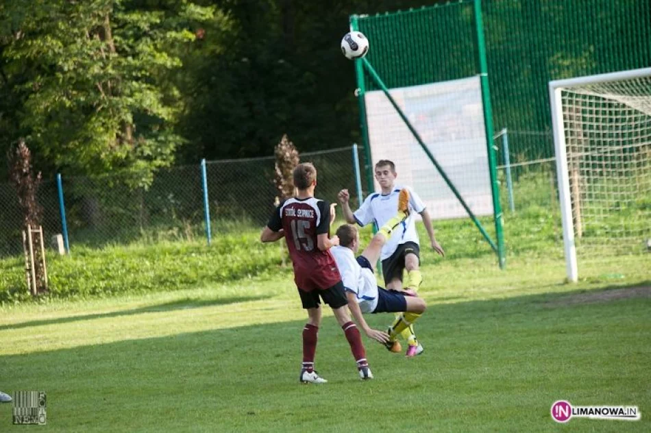 Juniorzy Sokoła remisują na zkończenie sezonu 2012/2013 - zdjęcie 5