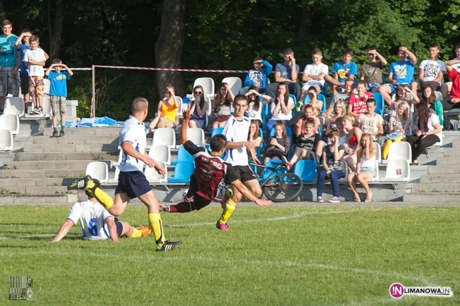 Juniorzy Sokoła remisują na zkończenie sezonu 2012/2013 - zdjęcie 13