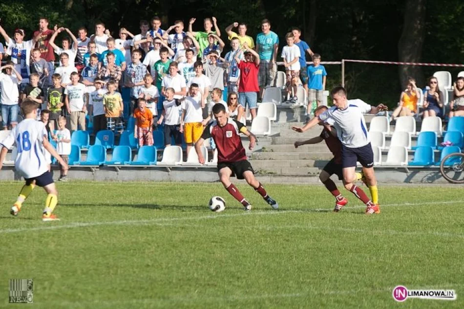 Juniorzy Sokoła remisują na zkończenie sezonu 2012/2013 - zdjęcie 14