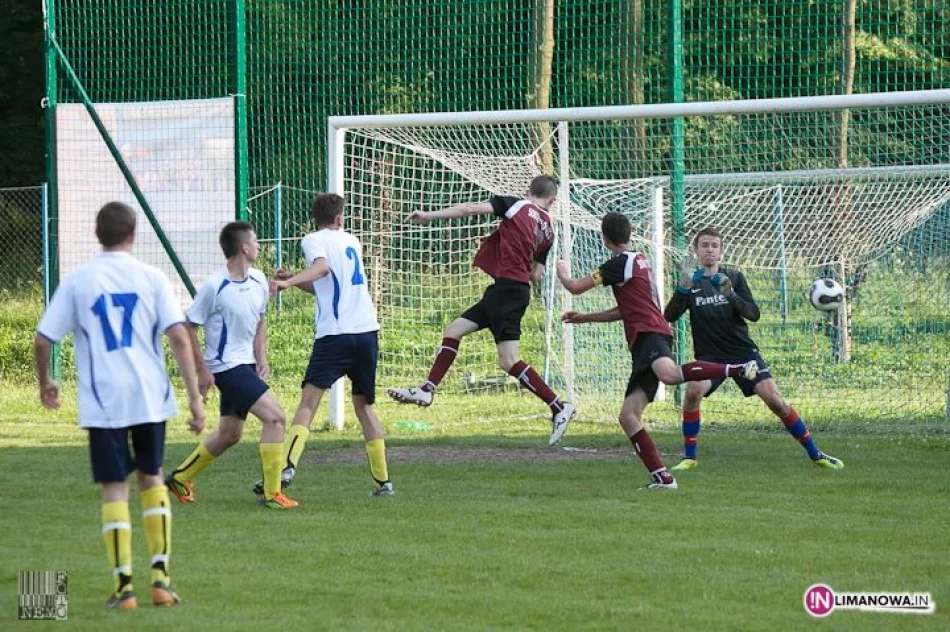 Juniorzy Sokoła remisują na zkończenie sezonu 2012/2013 - zdjęcie 18