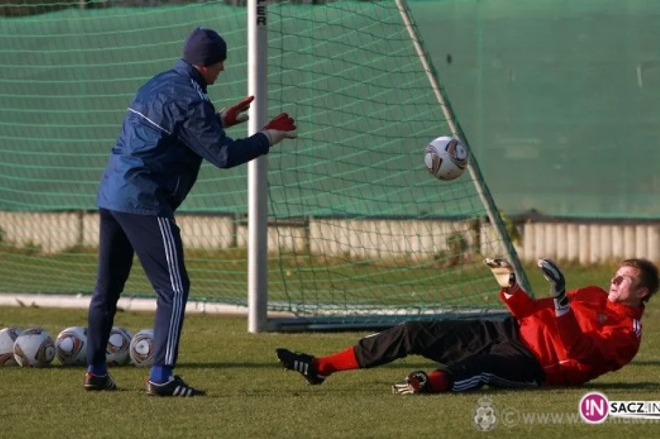 Biała Gwiazda testuje bramkarza Sandecji - zdjęcie 3