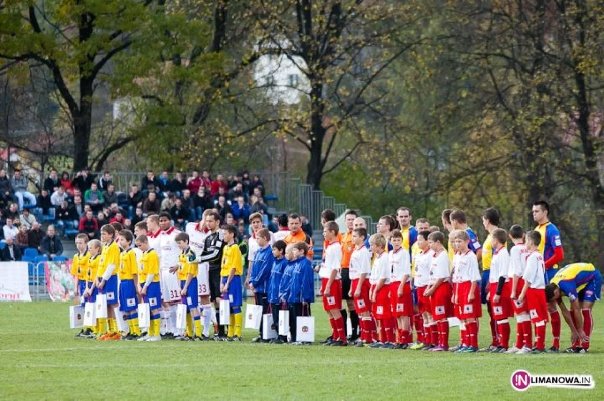 Pod szatnią Limanovii: „Trzeba zejść na ziemię”