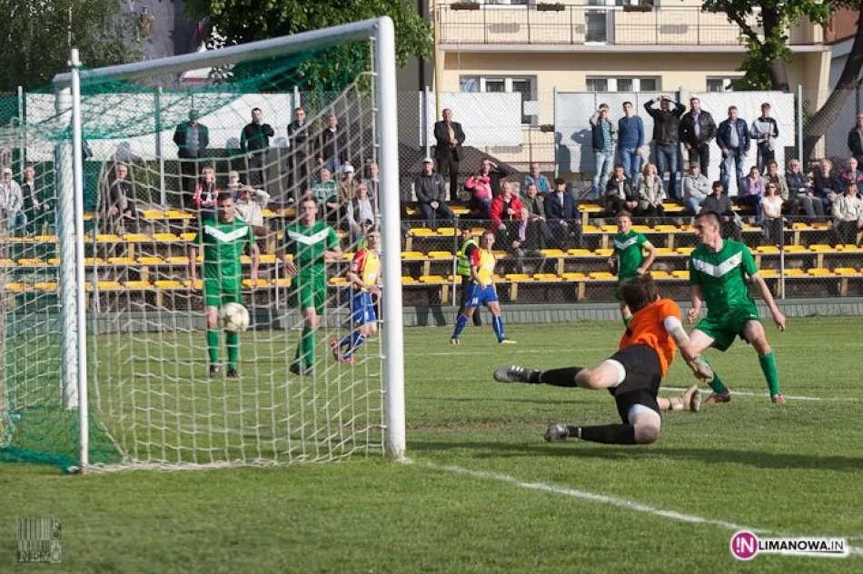 Limanovia Szubryt Limanowa - Dalin Myślenice 2012/2013 - zdjęcie 5