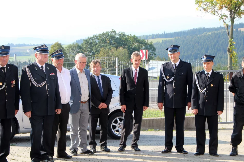 Nowy sprzęt ratowniczy dla pięciu jednostek OSP oraz modernizacja remizy OSP Wysokie - zdjęcie 4