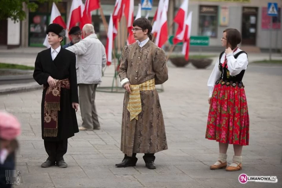 Święto Flagi Rzeczypospolitej Polskiej 2013 - zdjęcie 15