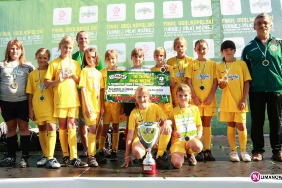 Szczęśliwi zdobywcy Pucharu Tymbarku pojadą na stadion Ajaxu - zdjęcie 3