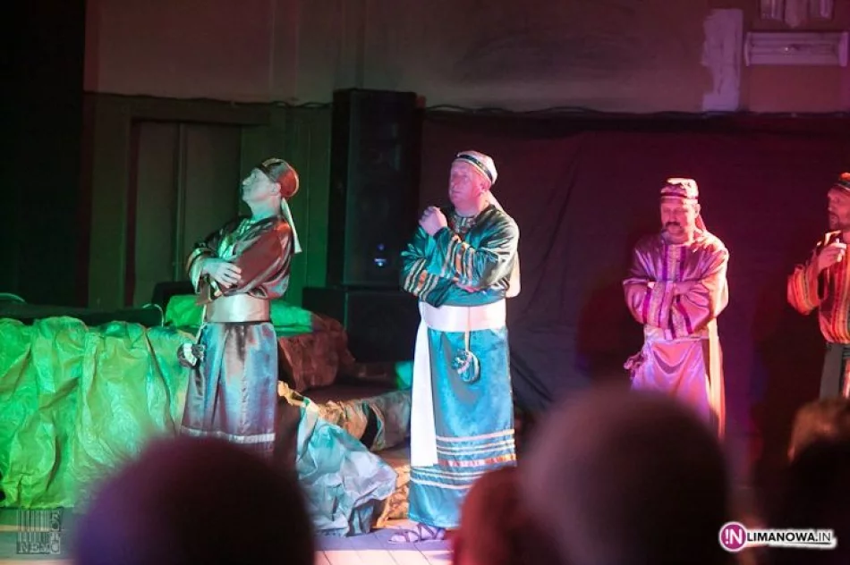 "Pójdź za mną" - Męka Pańska w Mszanie Dolnej - zdjęcie 8