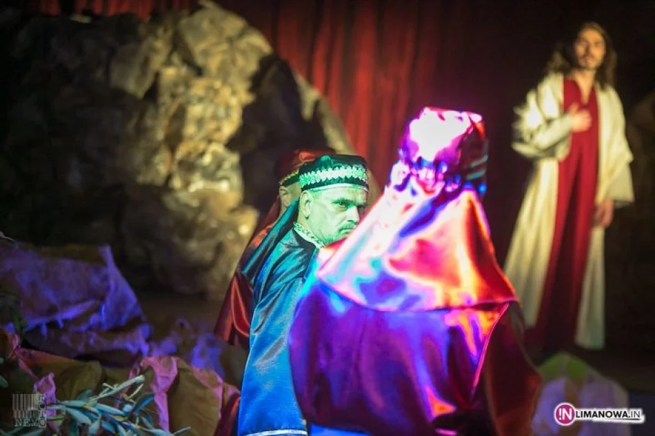 "Pójdź za mną" - Męka Pańska w Mszanie Dolnej - zdjęcie 12