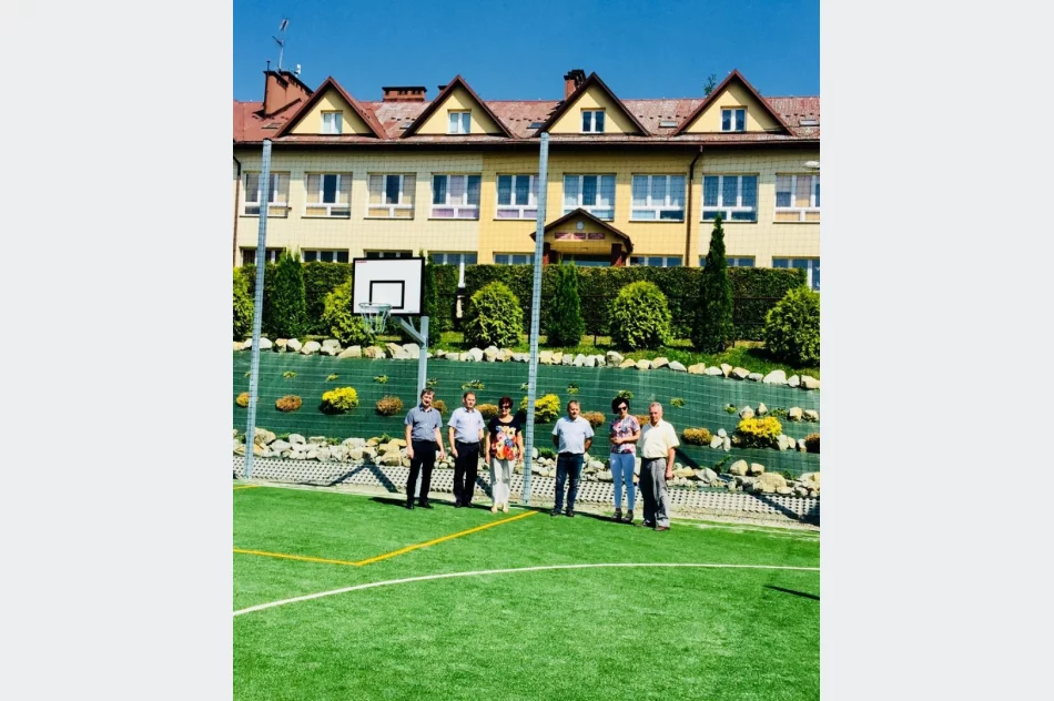 Mordarka, Pasierbiec i Kłodne mają nowe boiska sportowe  - zdjęcie 5