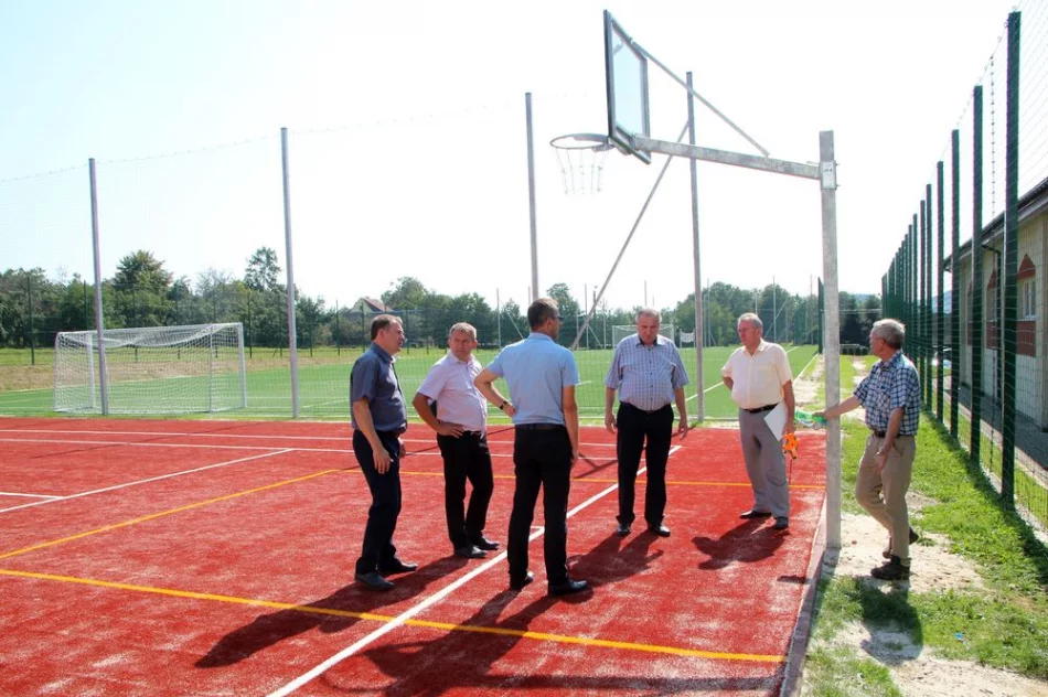 Mordarka, Pasierbiec i Kłodne mają nowe boiska sportowe  - zdjęcie 17