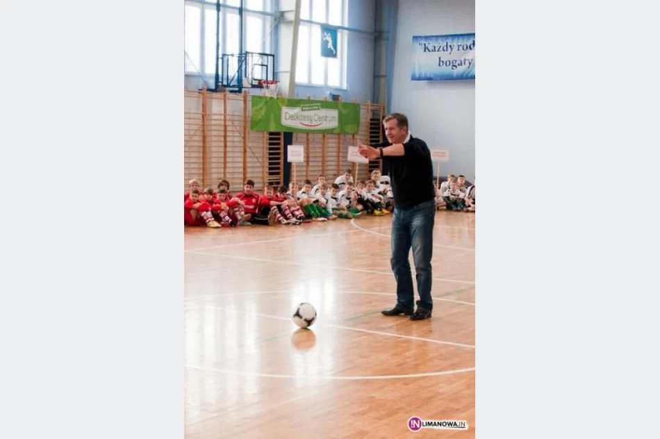 Międzynarodowy Turniej Piłkarski o Puchar Prezesa Firmy Elektrical - zdjęcie 9