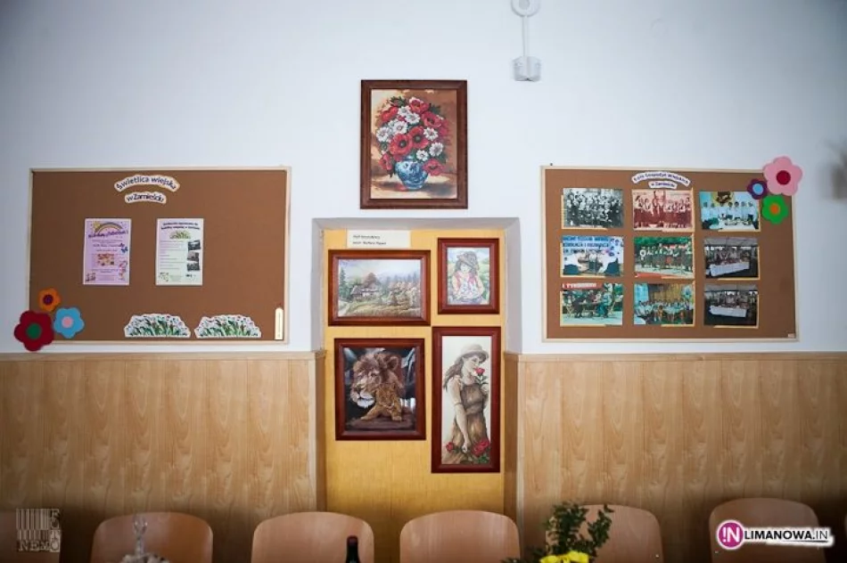 Otwarcie świetlicy wiejskiej w Zamieściu - zdjęcie 9