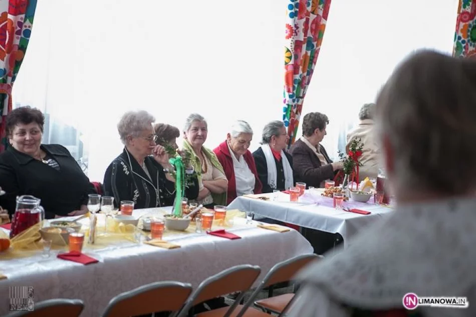 Otwarcie świetlicy wiejskiej w Zamieściu - zdjęcie 12