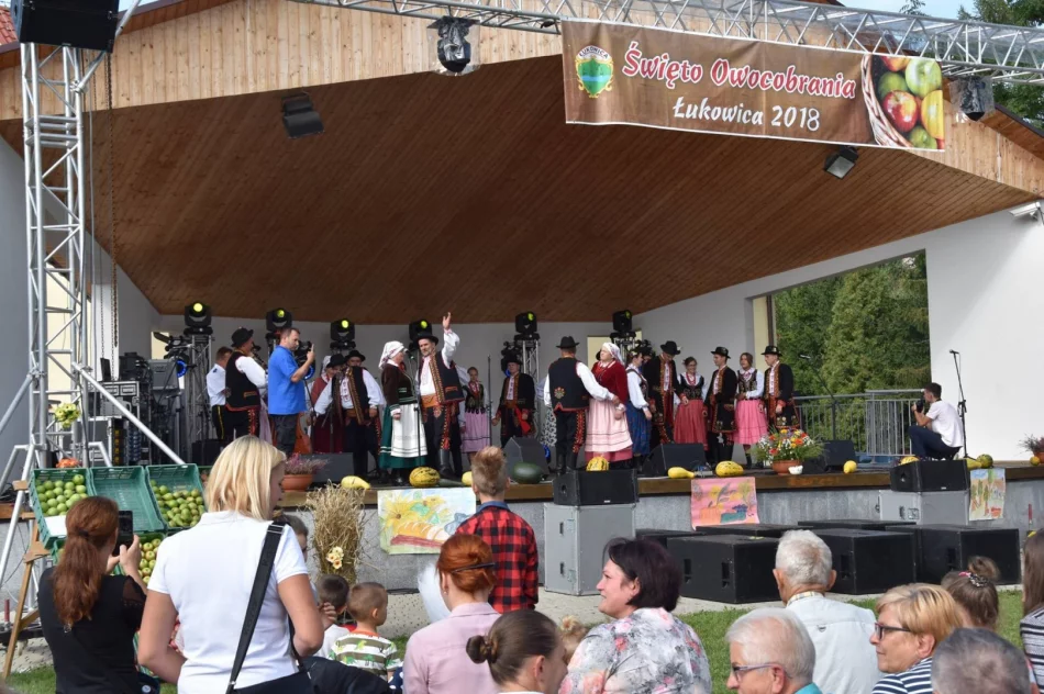 Jubileuszowe owocobranie w Łukowicy - zdjęcie 3