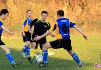 Wstrząśnienie mózgu i pęknięta szczęka - zdjęcie główne