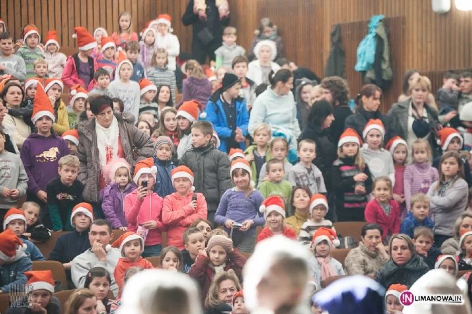 Spotkanie ze św. Mikołajem - zdjęcie 2