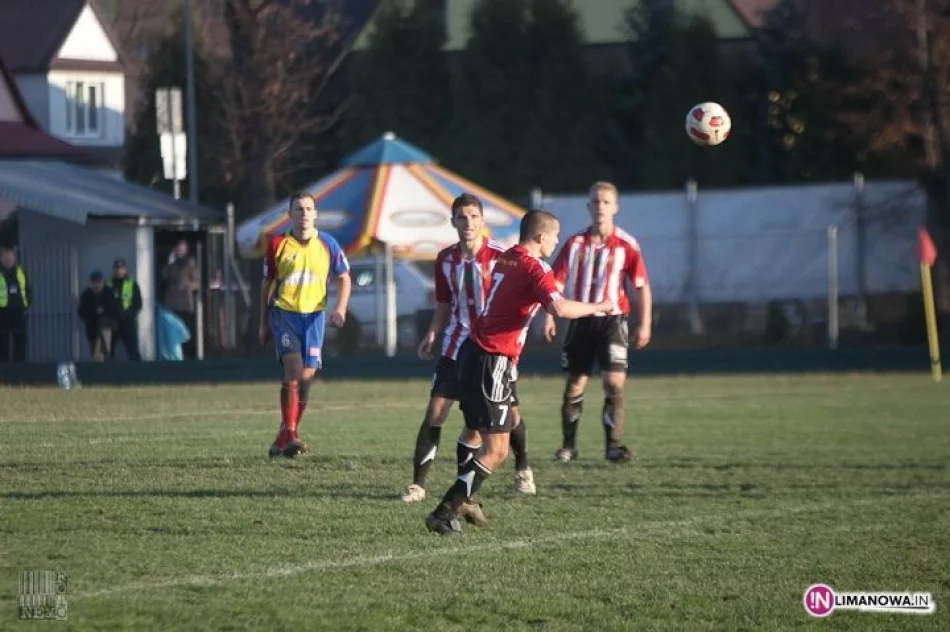 Limanovii Szubryt Limanowa - Beskid Andrychów 2012/2013 - zdjęcie 5