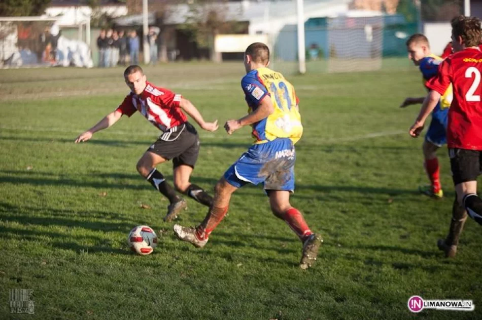 Limanovii Szubryt Limanowa - Beskid Andrychów 2012/2013 - zdjęcie 8